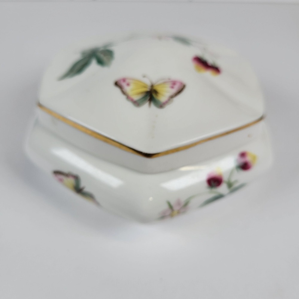 Vtg St. Michael Ashbourne Trinket Vanity Box Fine China Floral Butterfly Hexagon - Picture 2 of 9